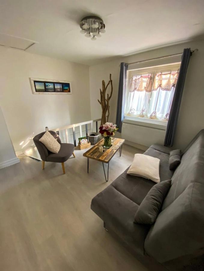 La Maison Du Bois Flotte Holiday home *