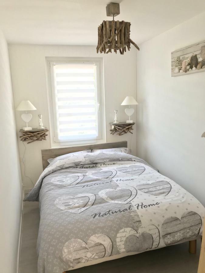 Holiday home La Maison Du Bois Flotte Boulogne-sur-Mer